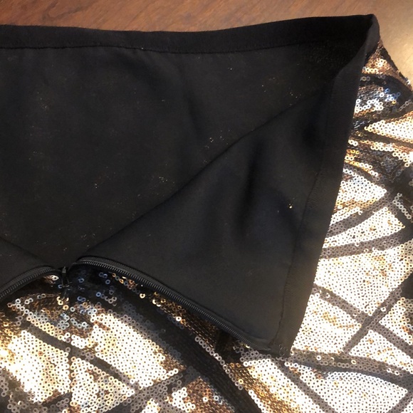 Moda International Sequin Mini - Picture 8 of 13